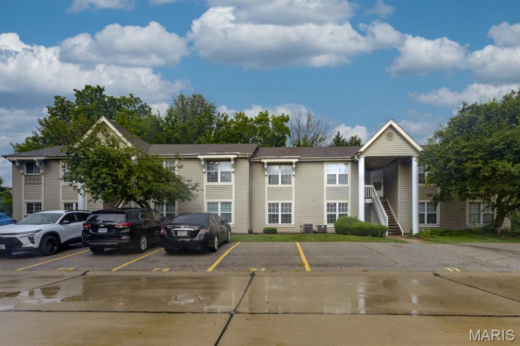 Photo of 77 Sugar Glen Court St Peters MO 63376