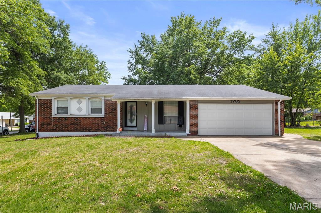 Photo of 1732 Del Rosa Way Unincorporated MO 63138