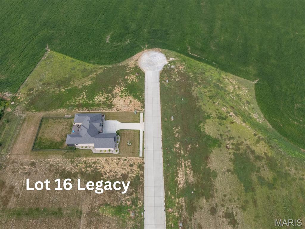 Photo of 625 Legacy Drive Waterloo IL 62298