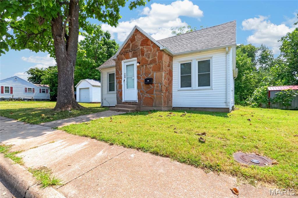Photo of 360 W 5th Street Lebanon MO 65536