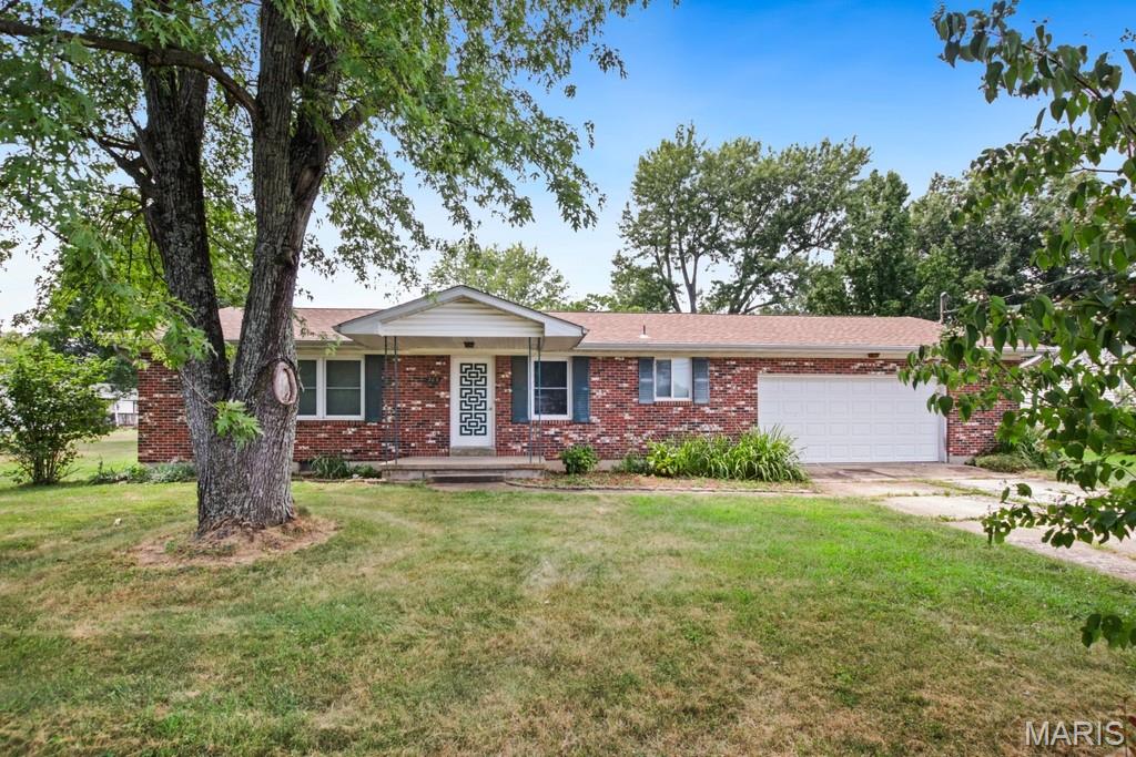 Photo of 383 Vernon Street Sullivan MO 63080