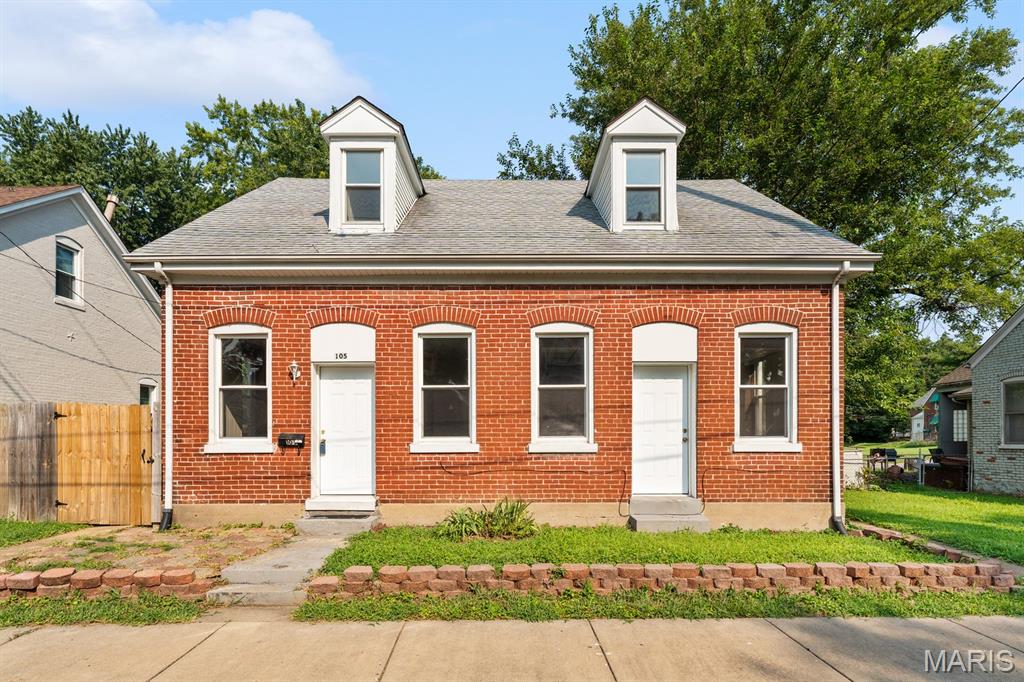 Photo of 105 S 8th Street Belleville IL 62220