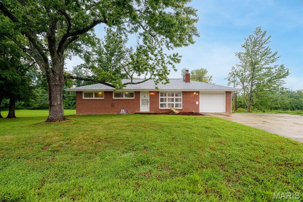 Photo of 708 W Lions Club Drive Rolla MO 65401