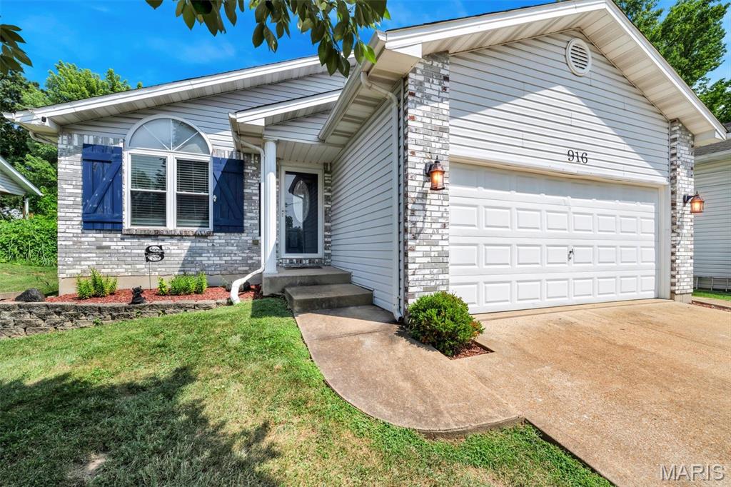 Photo of 916 Valentine Street Festus MO 63028