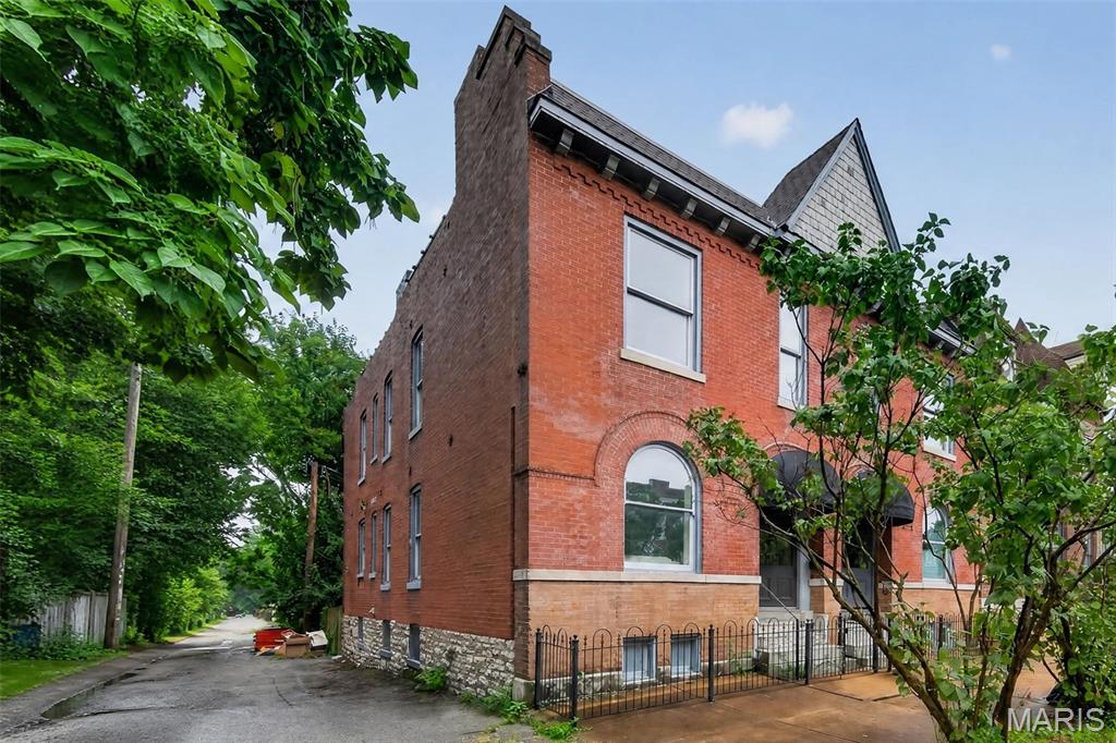 Photo of 3248 California Avenue St Louis MO 63118