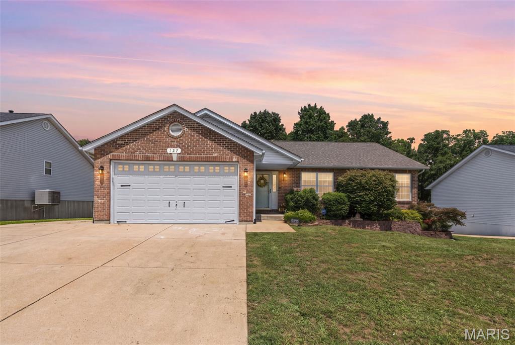Photo of 127 Ezekiel Court Hillsboro MO 63050