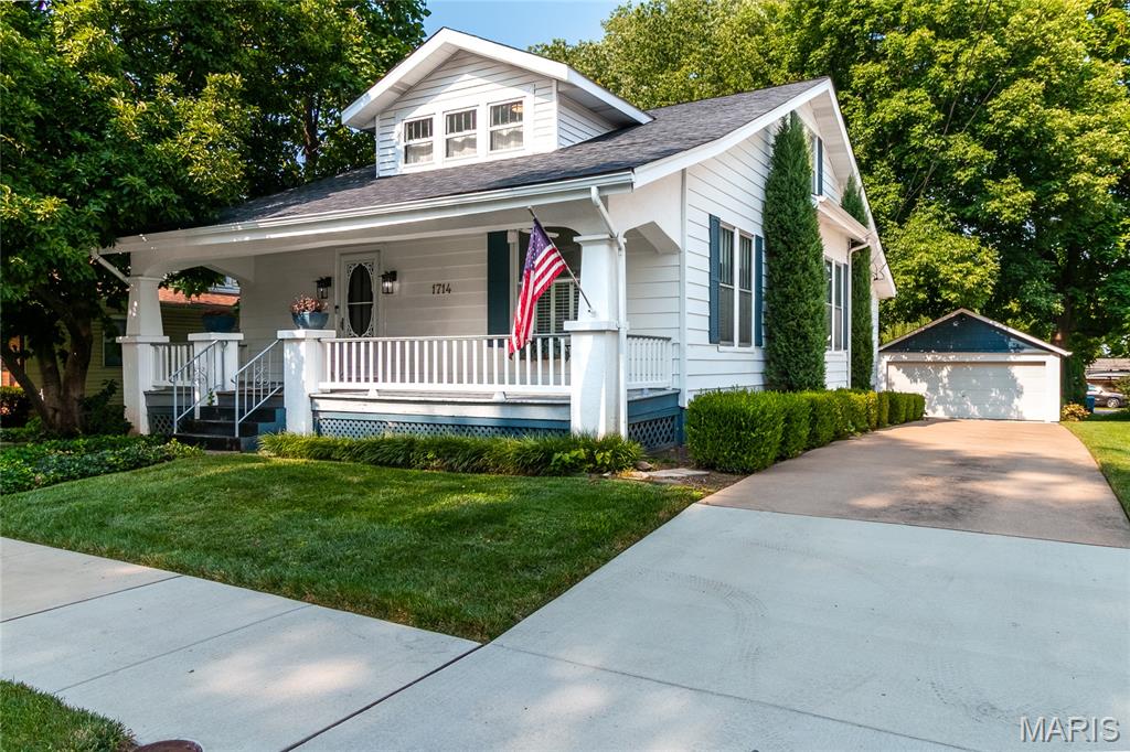 Photo of 1714 Sibley Street St Charles MO 63301
