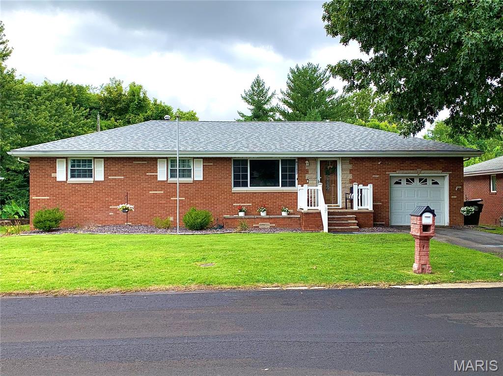 Photo of 487 Sullivan Street East Alton IL 62024