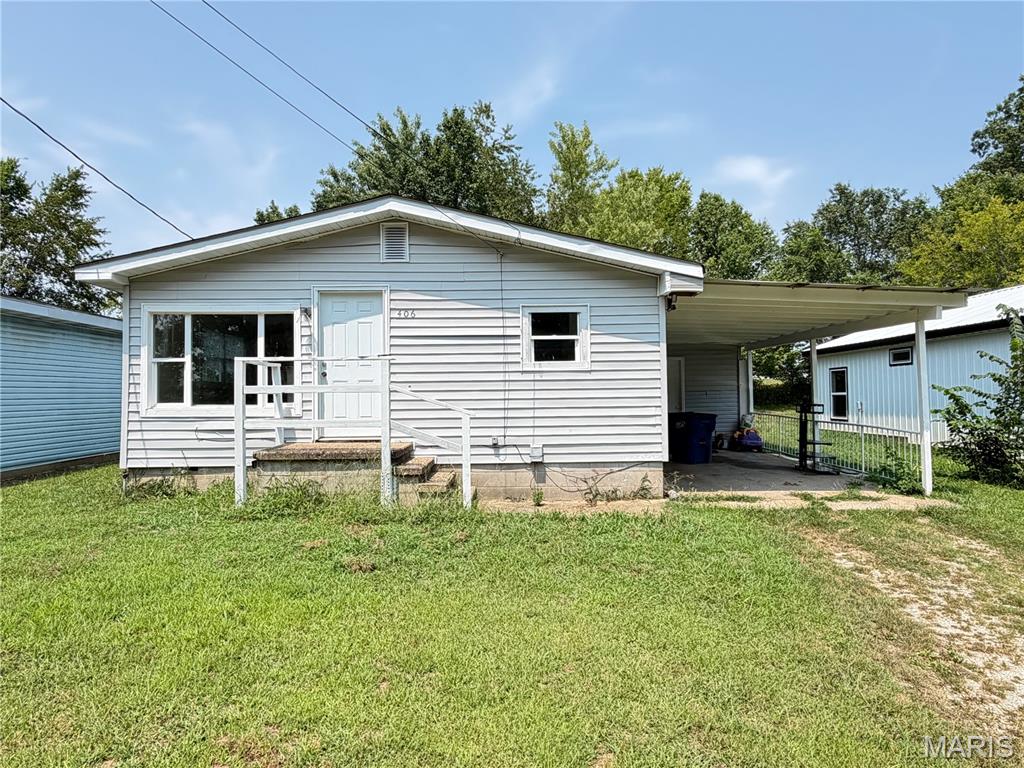 Photo of 406 E Roosevelt Street Salem MO 65560