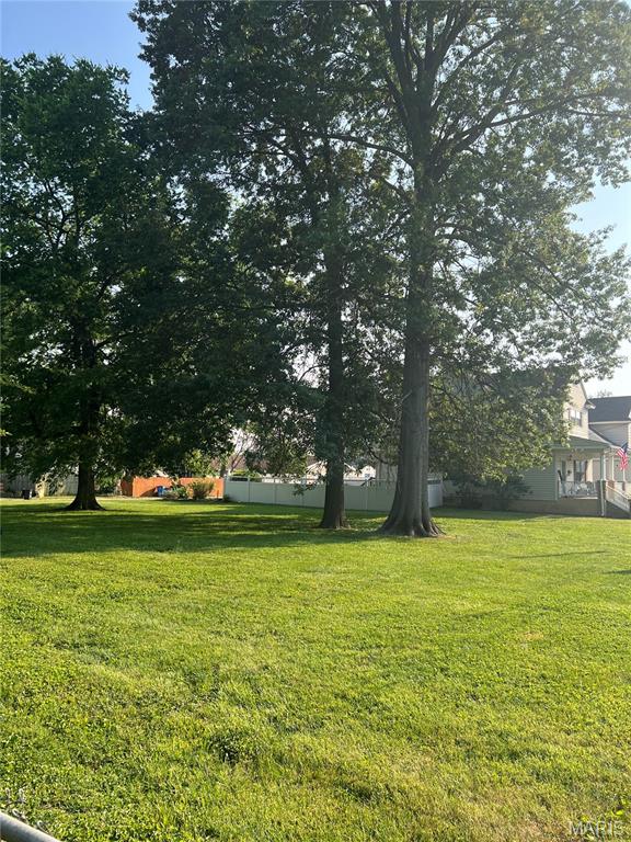 Photo of 623 and 627 Vest Avenue Valley Park MO 63088