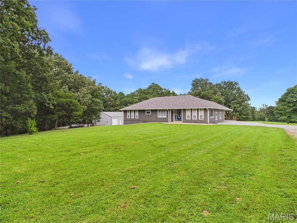 Photo of 1098 County Road 304 Poplar Bluff MO 63901
