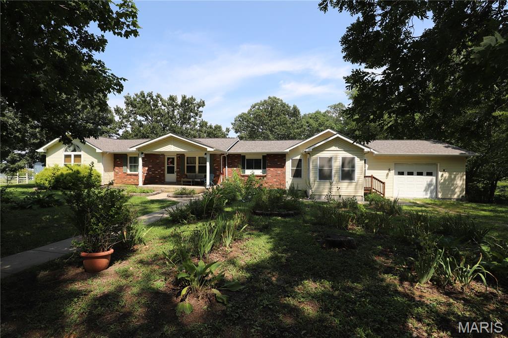 Photo of 11697 John Emling Road Bismarck MO 63624