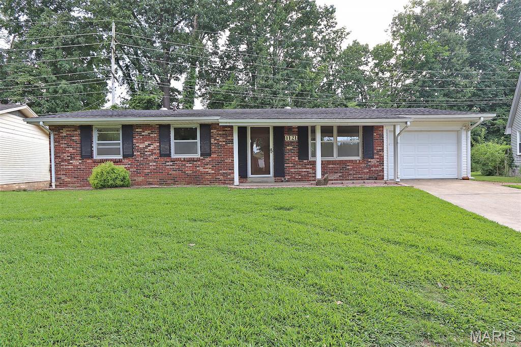Photo of 1121 Landgraf Drive Cape Girardeau MO 63701