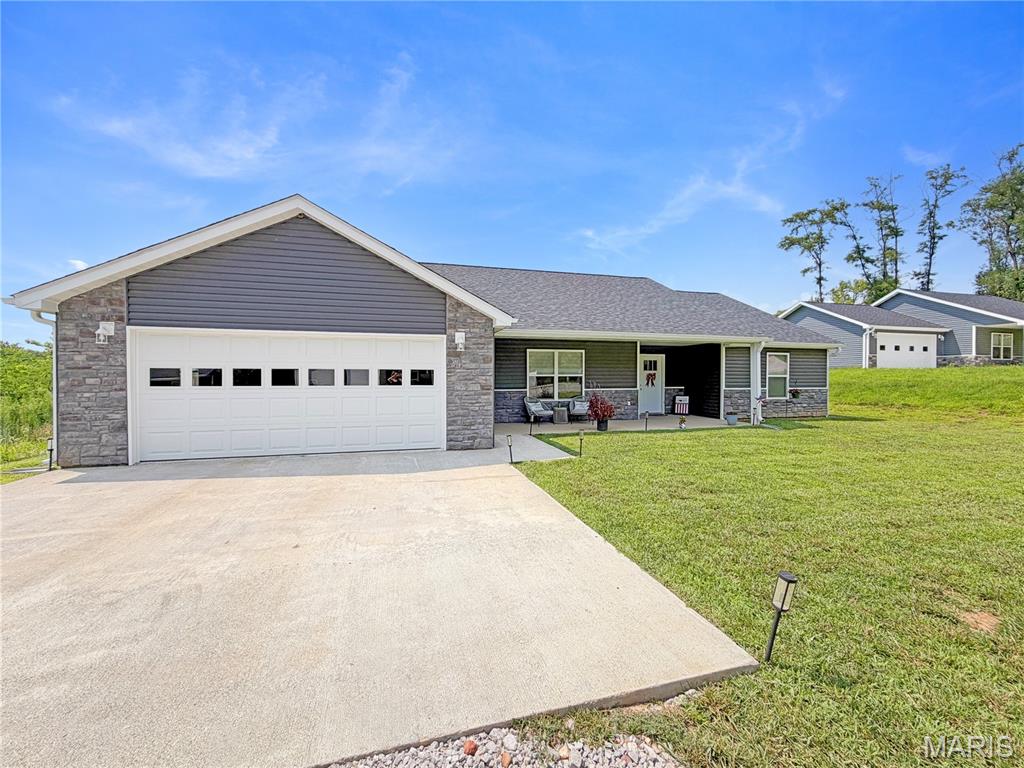 Photo of 4055 Breckenridge Drive Hannibal MO 63401
