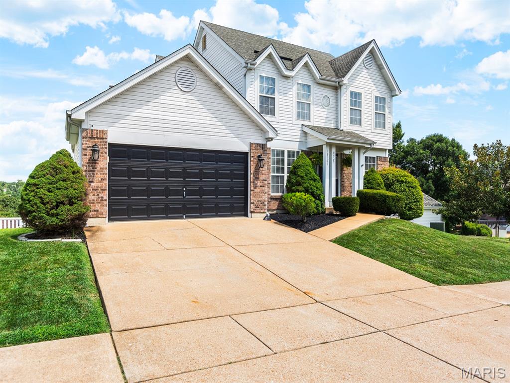 Photo of 13569 Becker Place Drive St Louis MO 63128