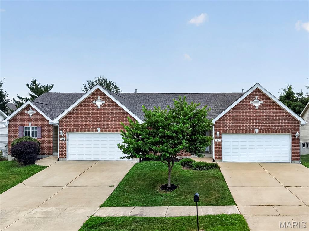 Photo of 384-386 Shadow Pines Drive Wentzville MO 63385
