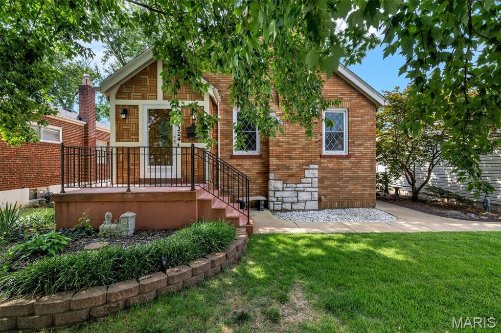 Photo of 7324 Weil Avenue St Louis MO 63119