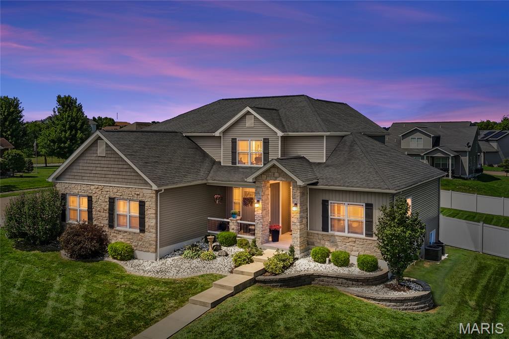 Photo of 1219 Castle Green Drive Waterloo IL 62298