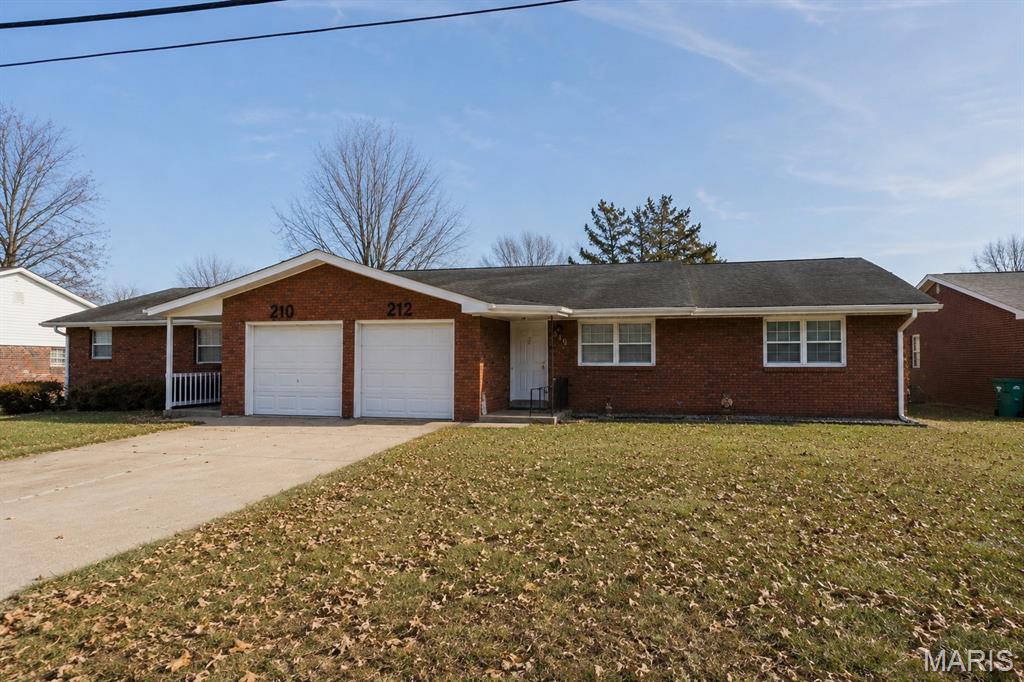 Photo of 210 Anderson Lane Belleville IL 62221