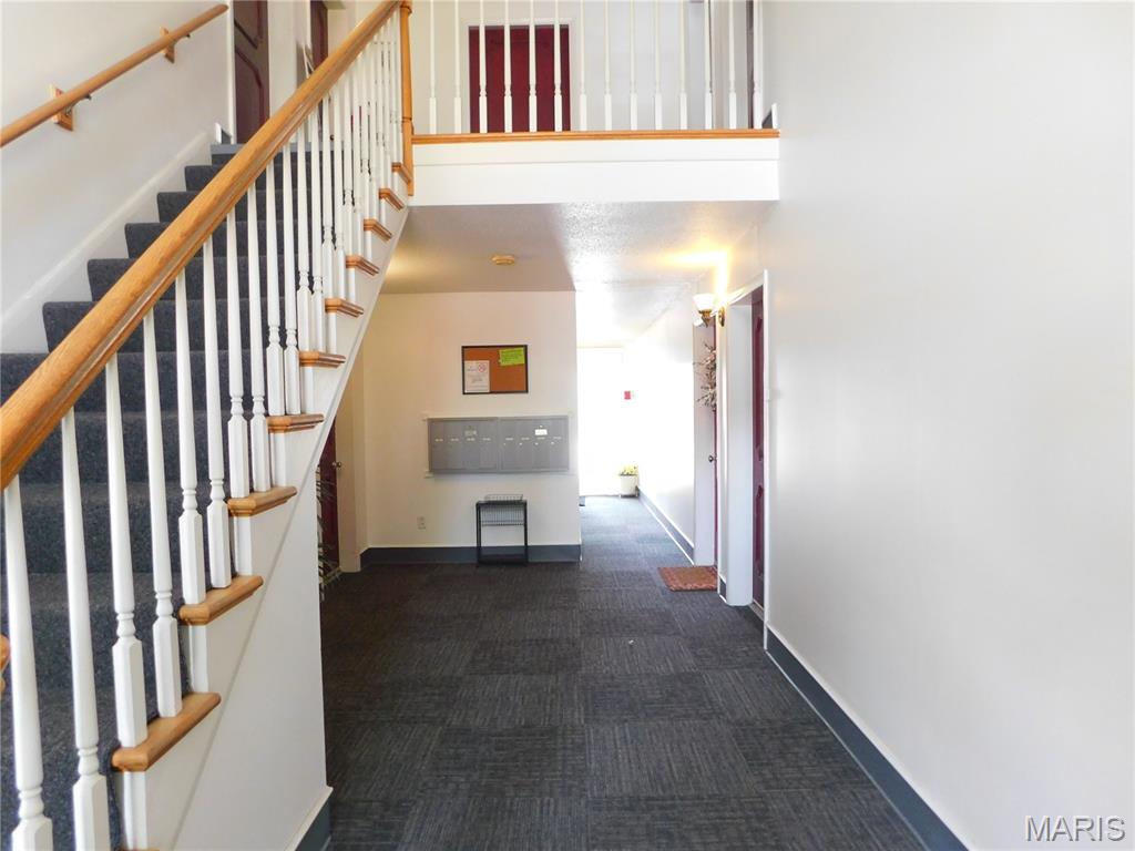 Photo of 1673 Herault Place #F St Louis MO 63125