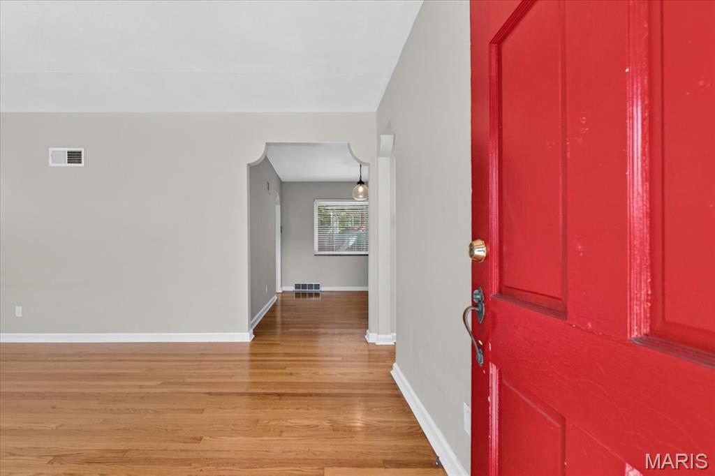 Photo of 659 Deerhurst Drive St Louis MO 63119
