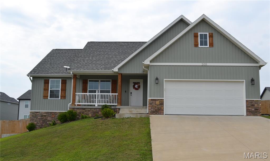 Photo of 205 Majestic Waynesville MO 65583