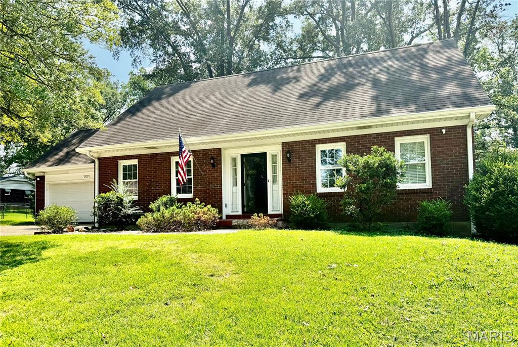 Photo of 2537 Jonquil Lane Cape Girardeau MO 63701