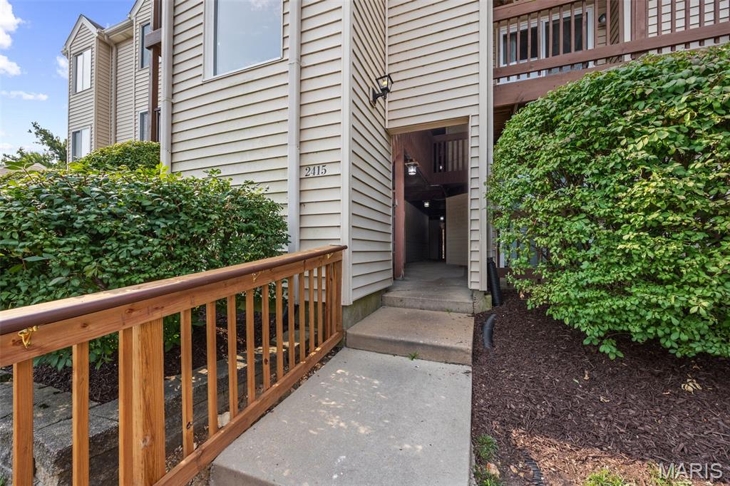 Photo of 2419 Sandalwood Creek Court #F Wildwood MO 63038