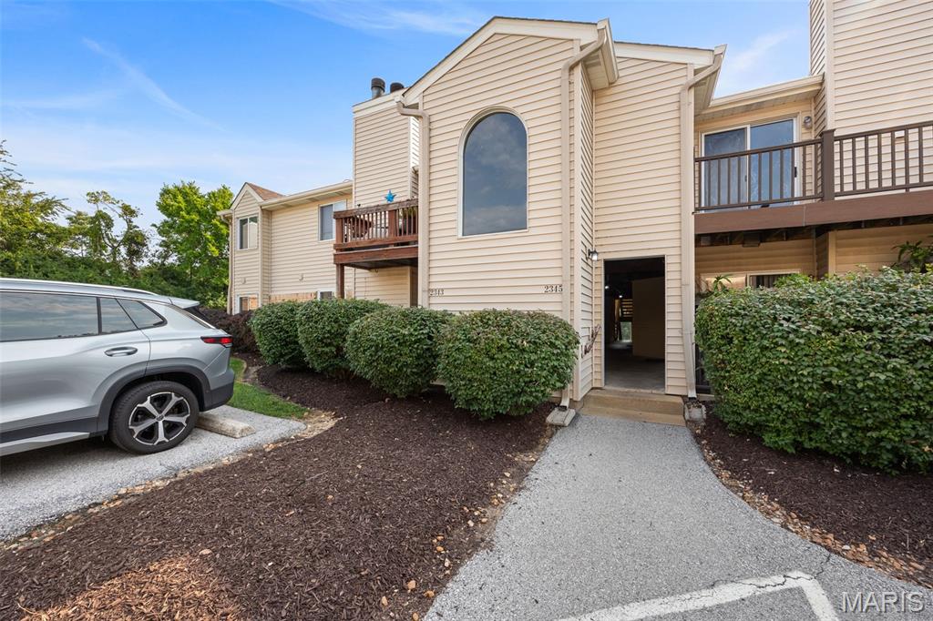 Photo of 2343 Sandalwood Creek Court #C Wildwood MO 63038