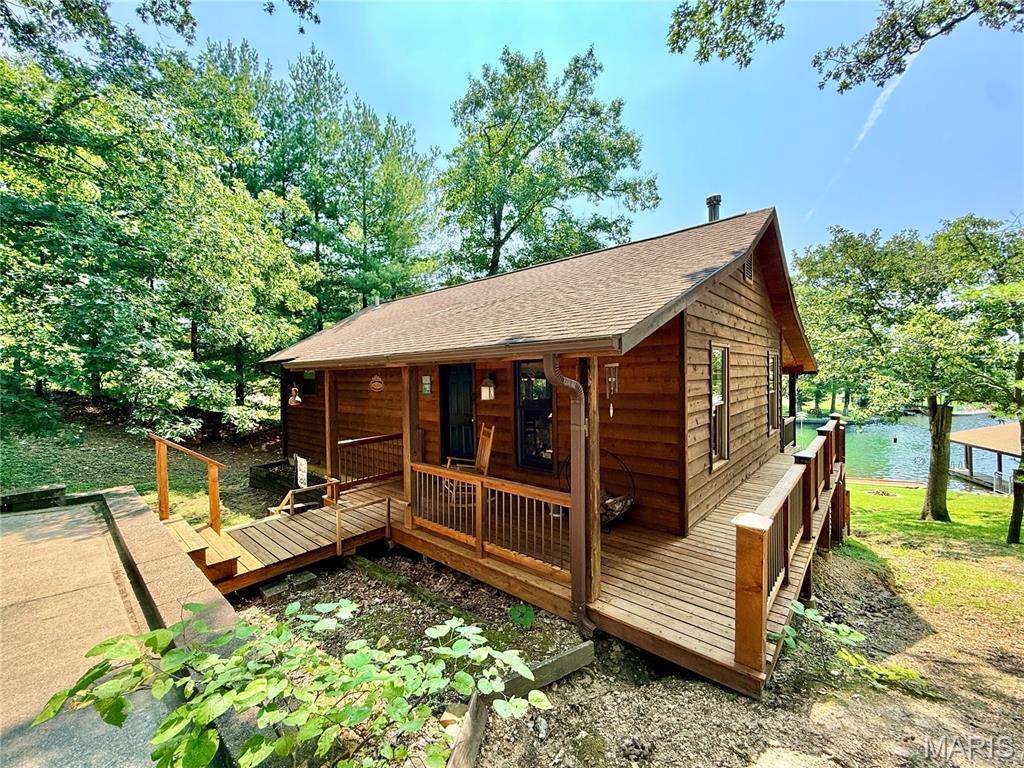 Photo of 2026 Oak Way Perryville MO 63775