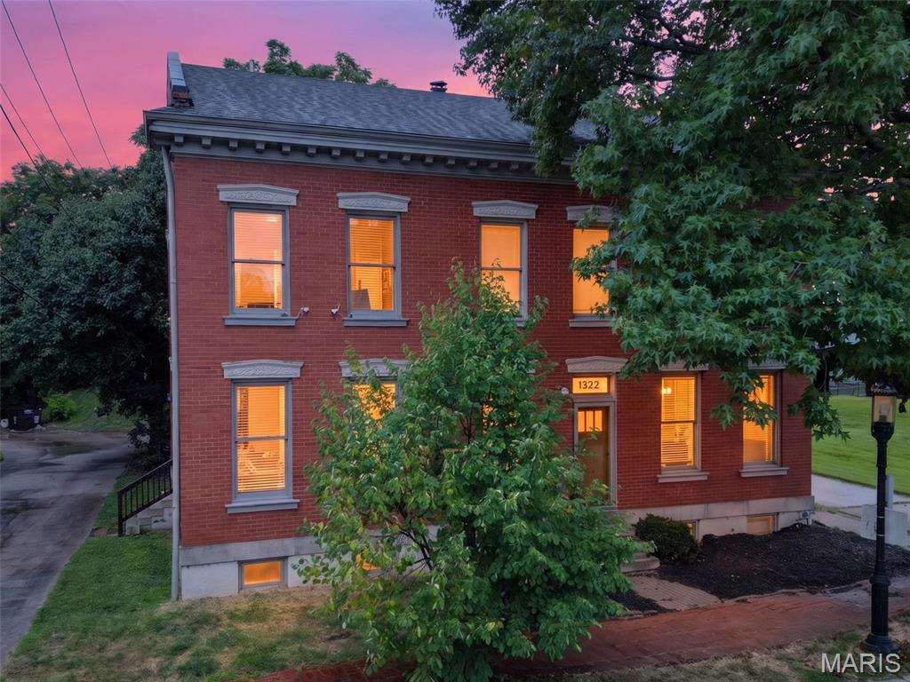 Photo of 1324 S 9th Street St Louis MO 63104