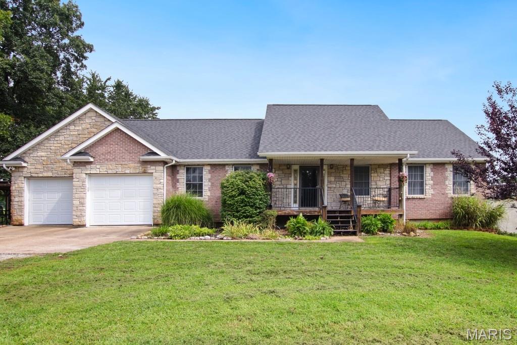 Photo of 329 Meadow Street Gerald MO 63037