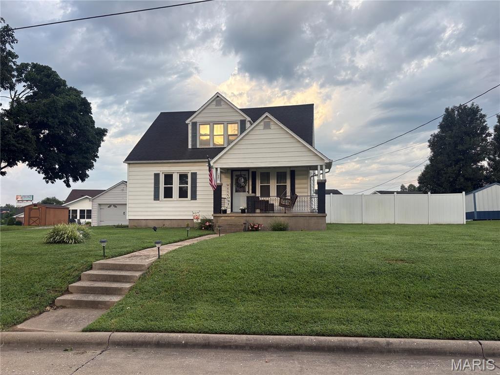 Photo of 1606 Old Saint Marys Road Perryville MO 63775