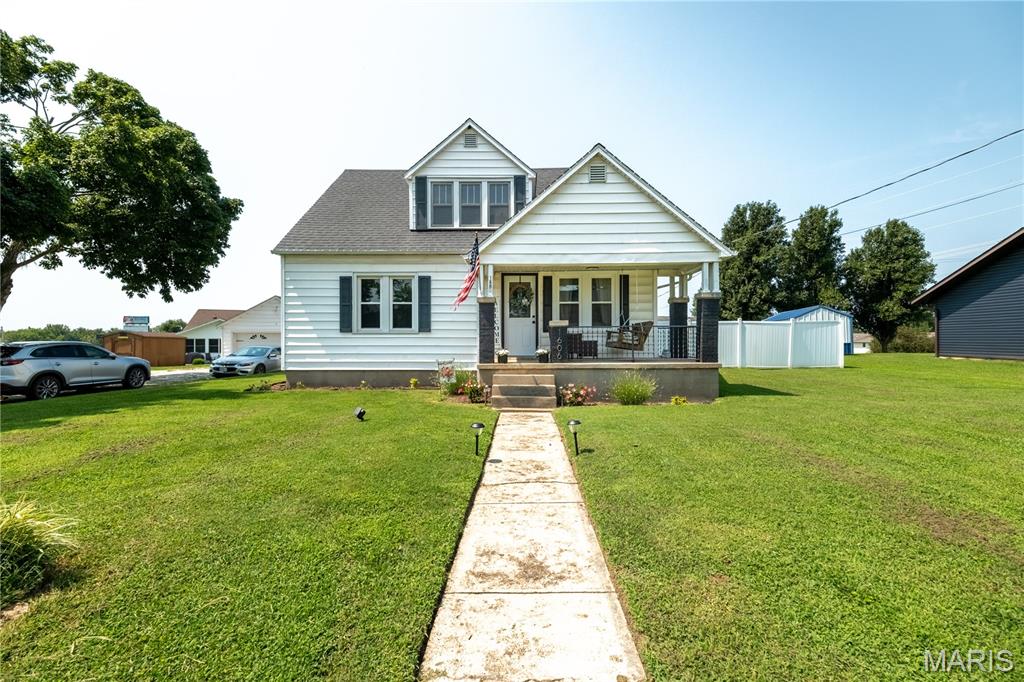 Photo of 1606 Old Saint Marys Road Perryville MO 63775