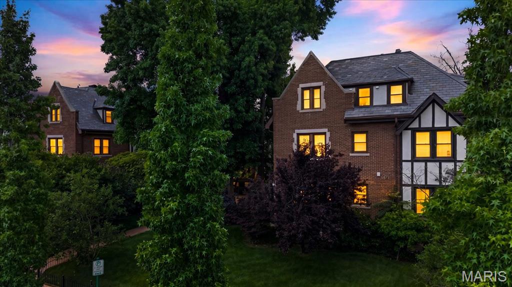 Photo of 7625 Wydown Boulevard #1S Clayton MO 63105