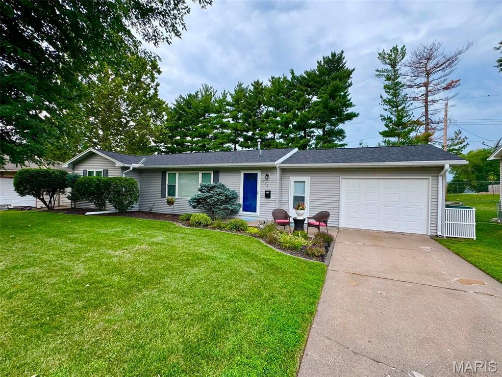Photo of 330 Glendale Drive Quincy IL 62301
