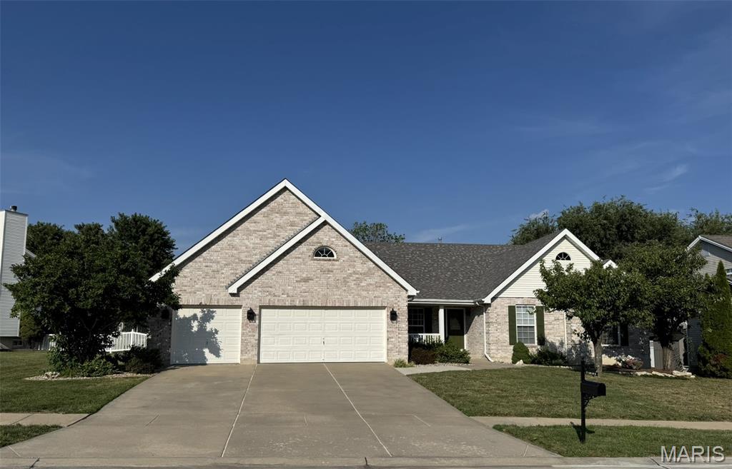 Photo of 727 Hawk Run Drive O'Fallon MO 63368