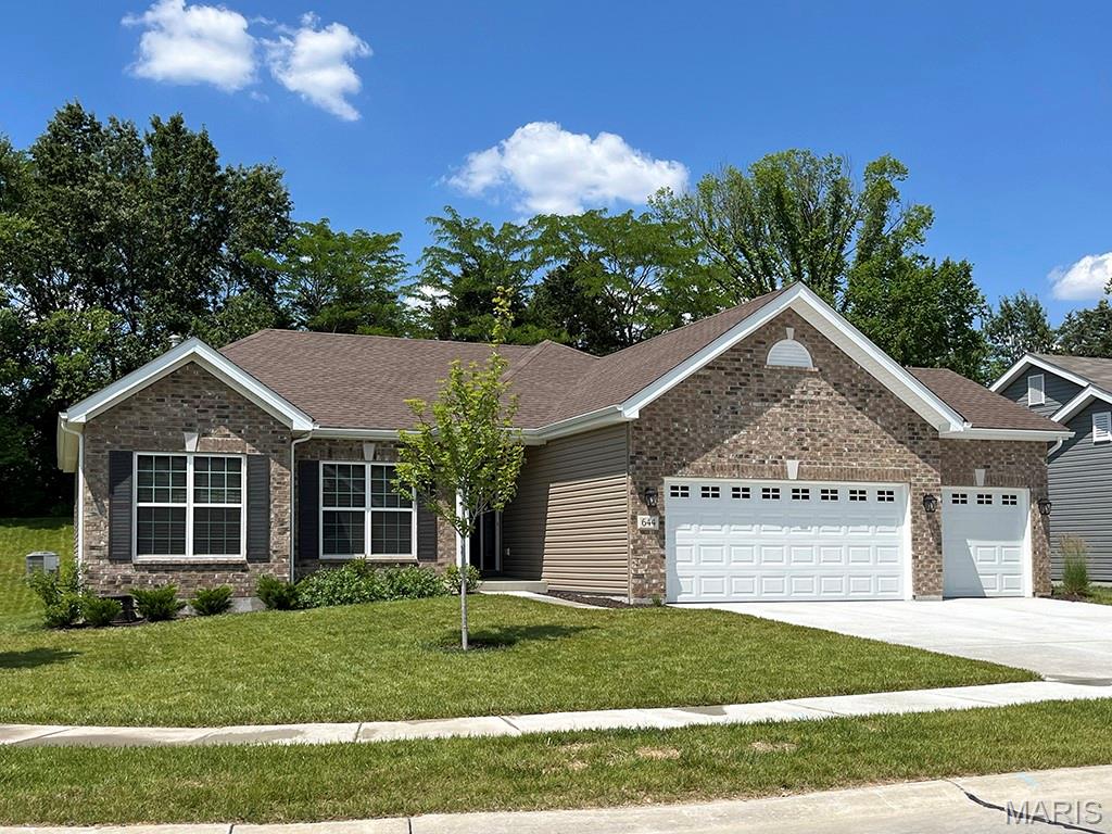 Photo of 2 Hickory at Post Farms Enclave O'Fallon MO 63385