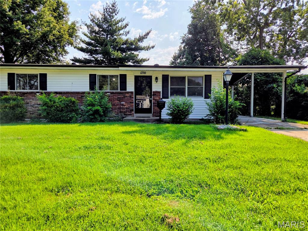 Photo of 1750 Beverly Drive Florissant MO 63031