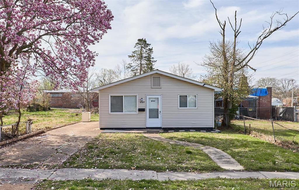 Photo of 6760 Schofield Place Pagedale MO 63133