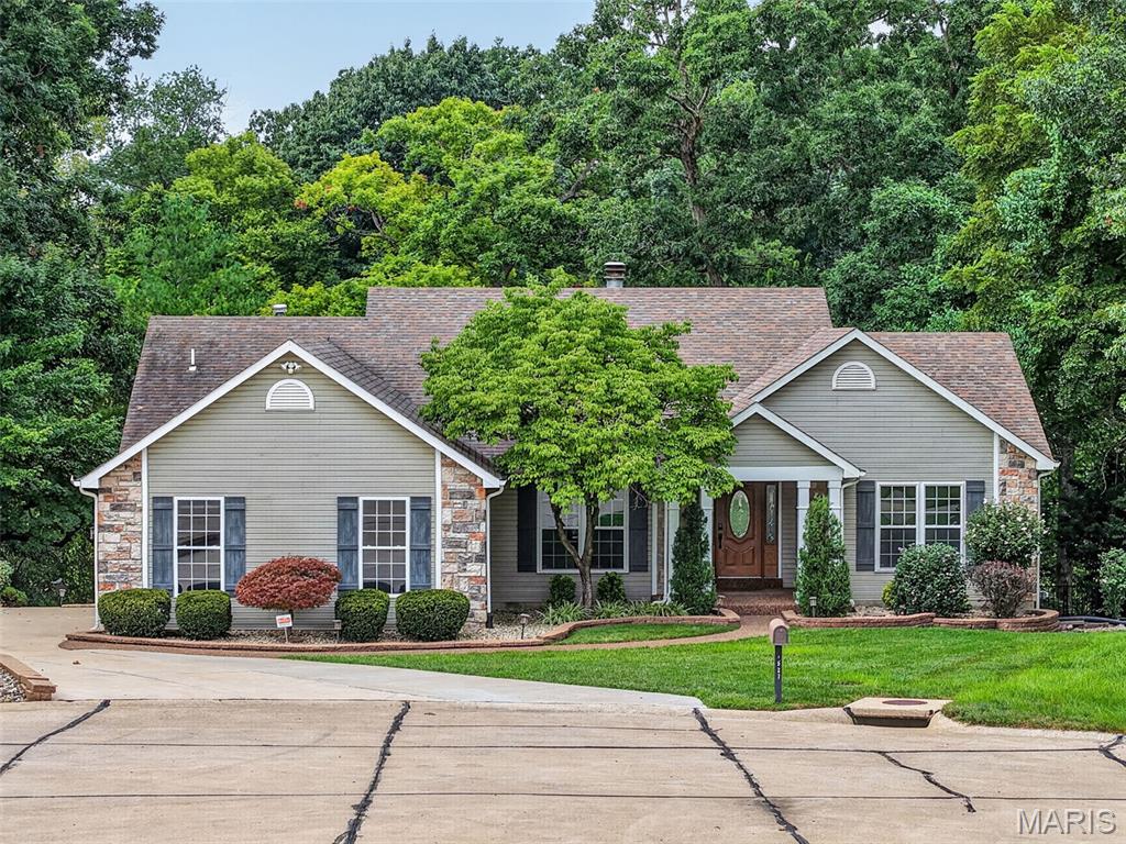 Photo of 1527 Ridge Hill Court Dardenne Prairie MO 63368