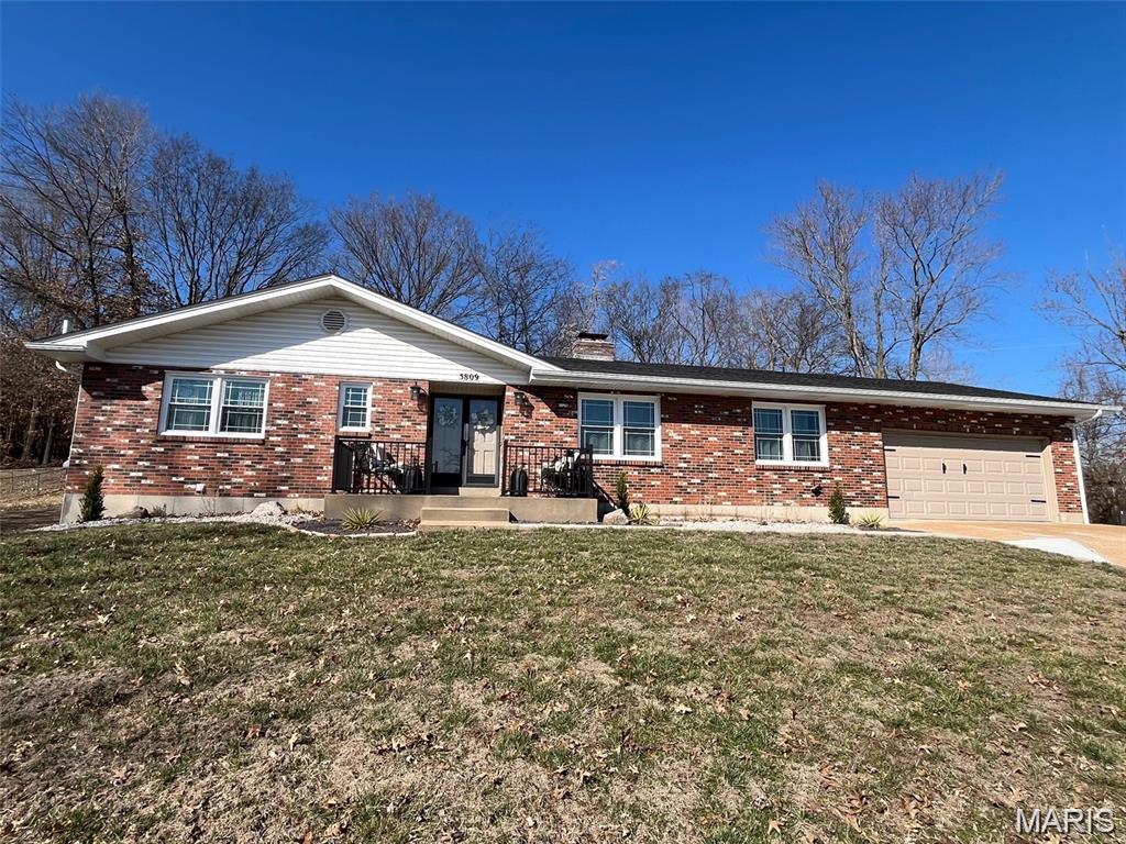 Photo of 5809 Runnymede Place Imperial MO 63052