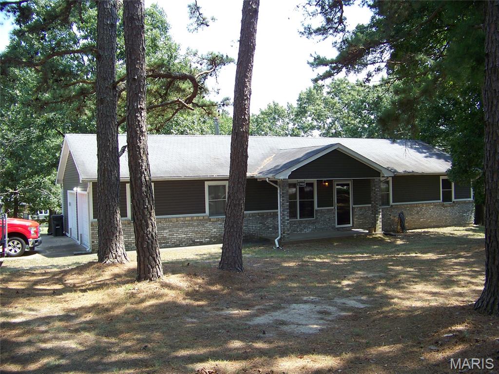 Photo of 13900 Haystack Lane Dixon MO 65459