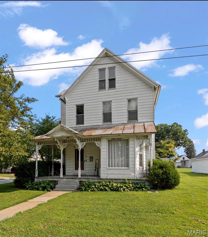 Photo of 114 W Pine Street Red Bud IL 62278