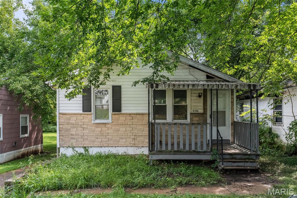 Photo of 9708 Winkler Drive Unincorporated MO 63136