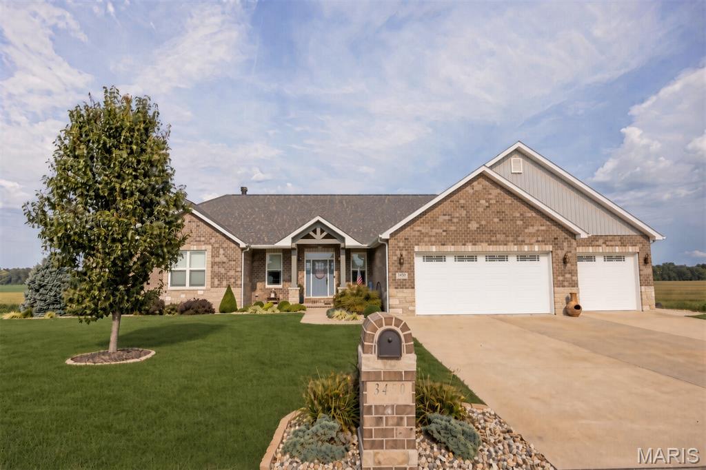 Photo of 3450 Arbor View Court Freeburg IL 62243