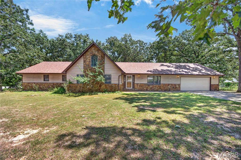 Photo of 104 Lincoln Lane Waynesville MO 65583