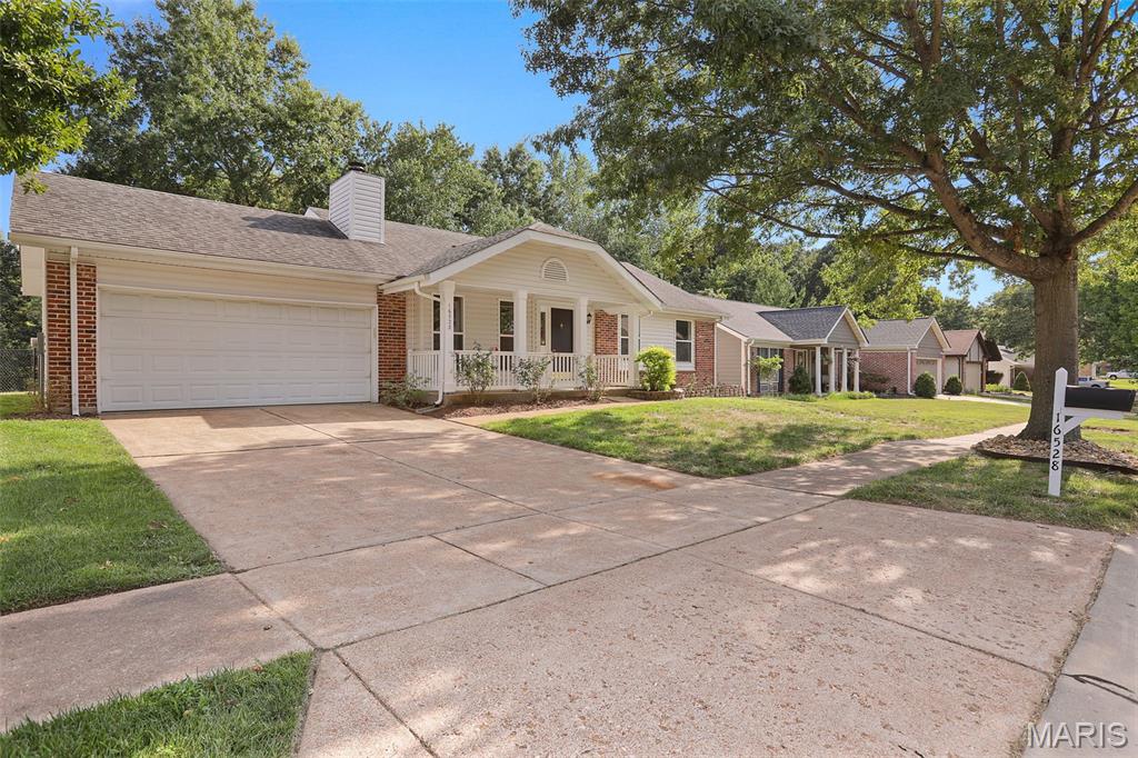 Photo of 16528 Forest Pine Drive Wildwood MO 63011