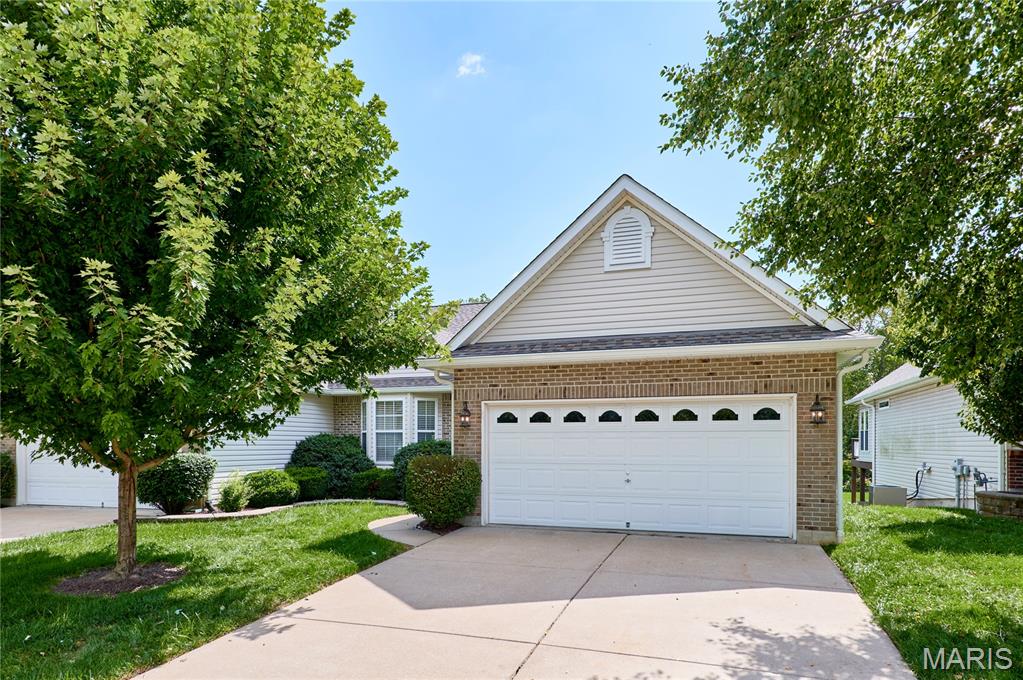 Photo of 239 Park Ridge Drive #74B O'Fallon MO 63366