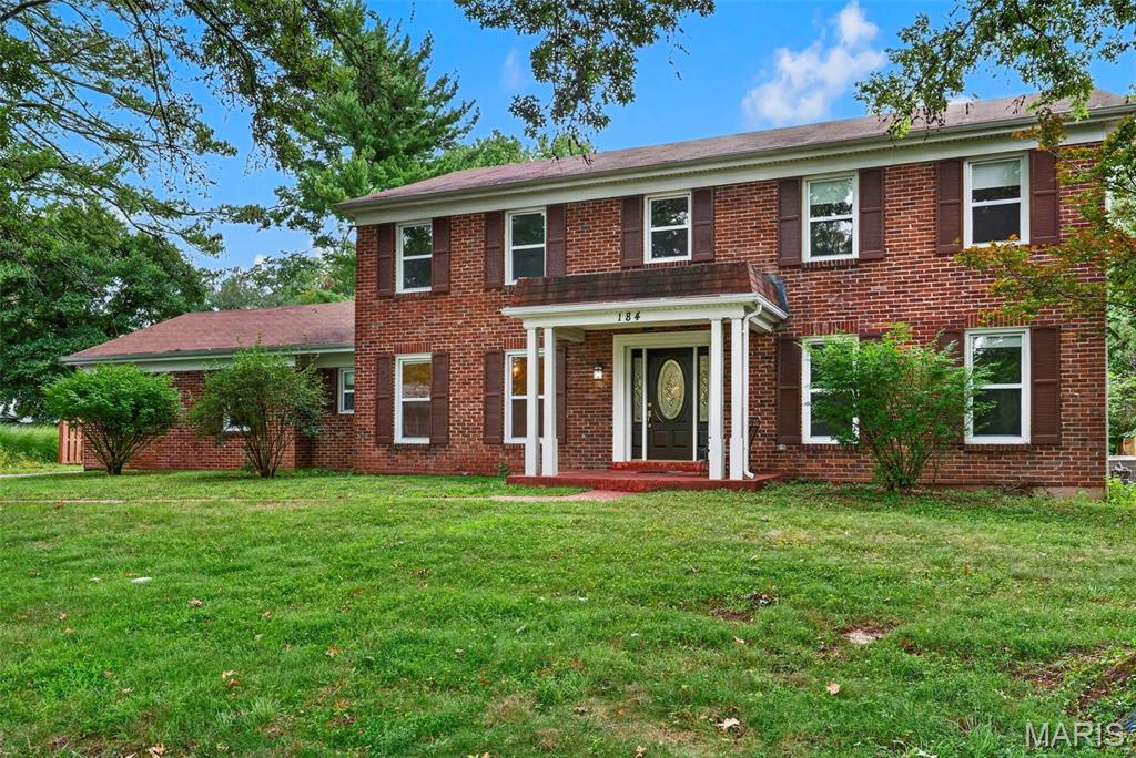 Photo of 184 Gunston Hall Court Chesterfield MO 63017